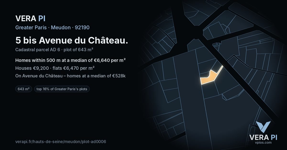 5 bis Avenue du Château, Meudon at night – the plot lit, the parcels around coloured by the prices near them