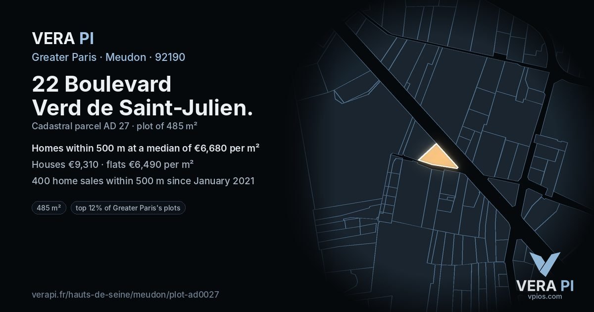 22 Boulevard Verd de Saint-Julien, Meudon at night – the plot lit, the parcels around coloured by the prices near them