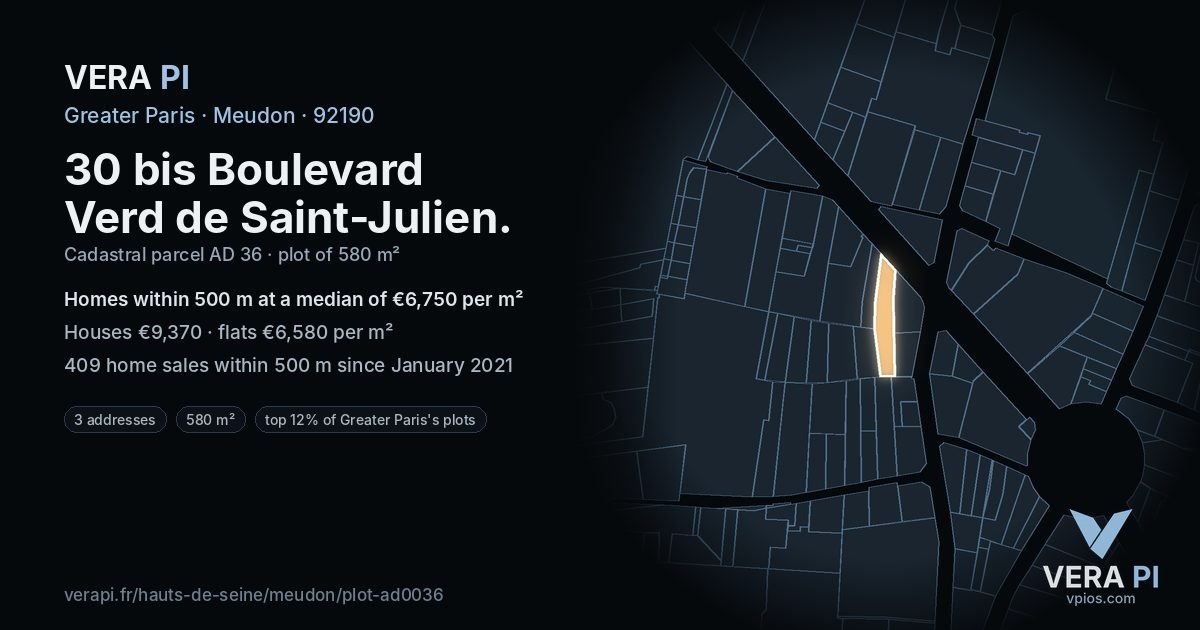 30 bis Boulevard Verd de Saint-Julien, Meudon at night – the plot lit, the parcels around coloured by the prices near them