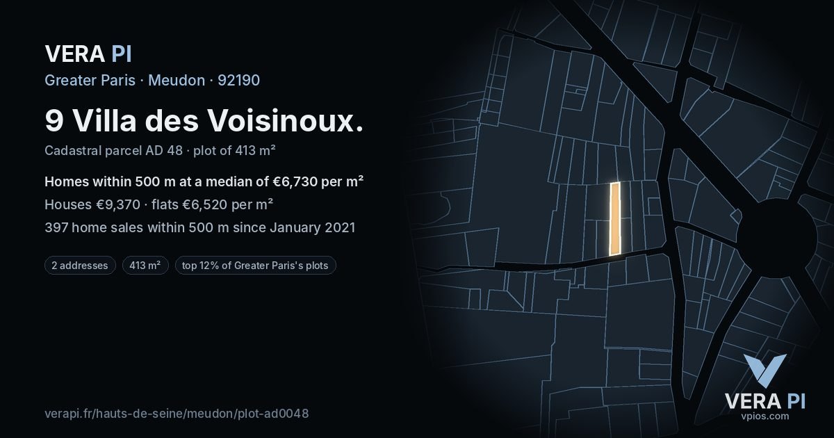 9 Villa des Voisinoux, Meudon at night – the plot lit, the parcels around coloured by the prices near them