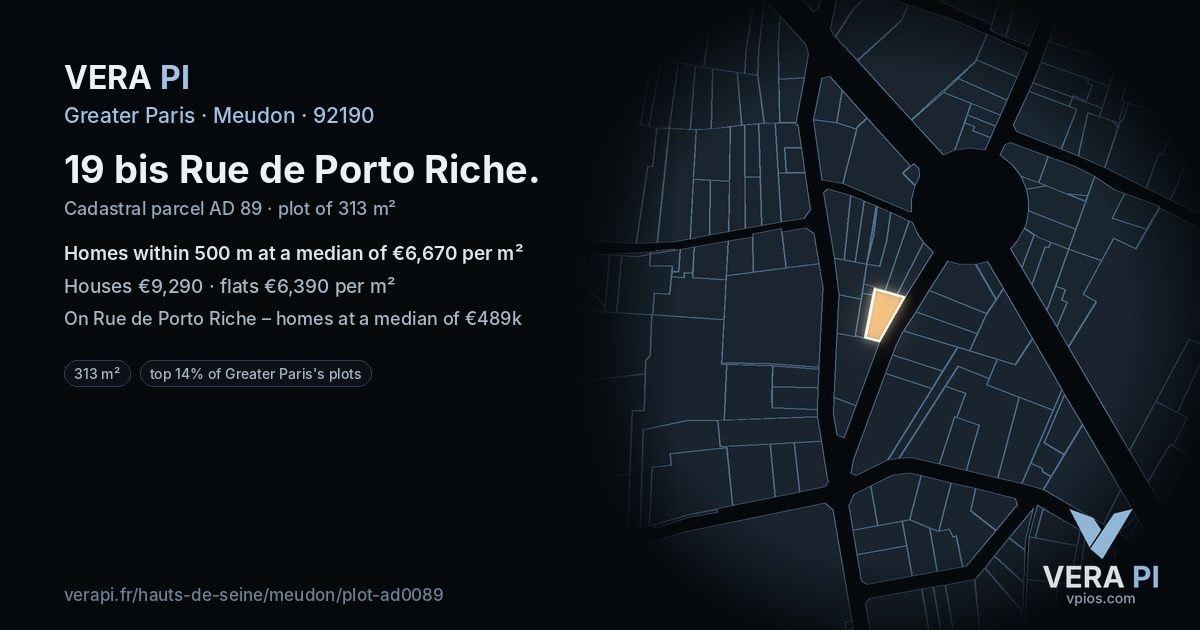 19 bis Rue de Porto Riche, Meudon at night – the plot lit, the parcels around coloured by the prices near them