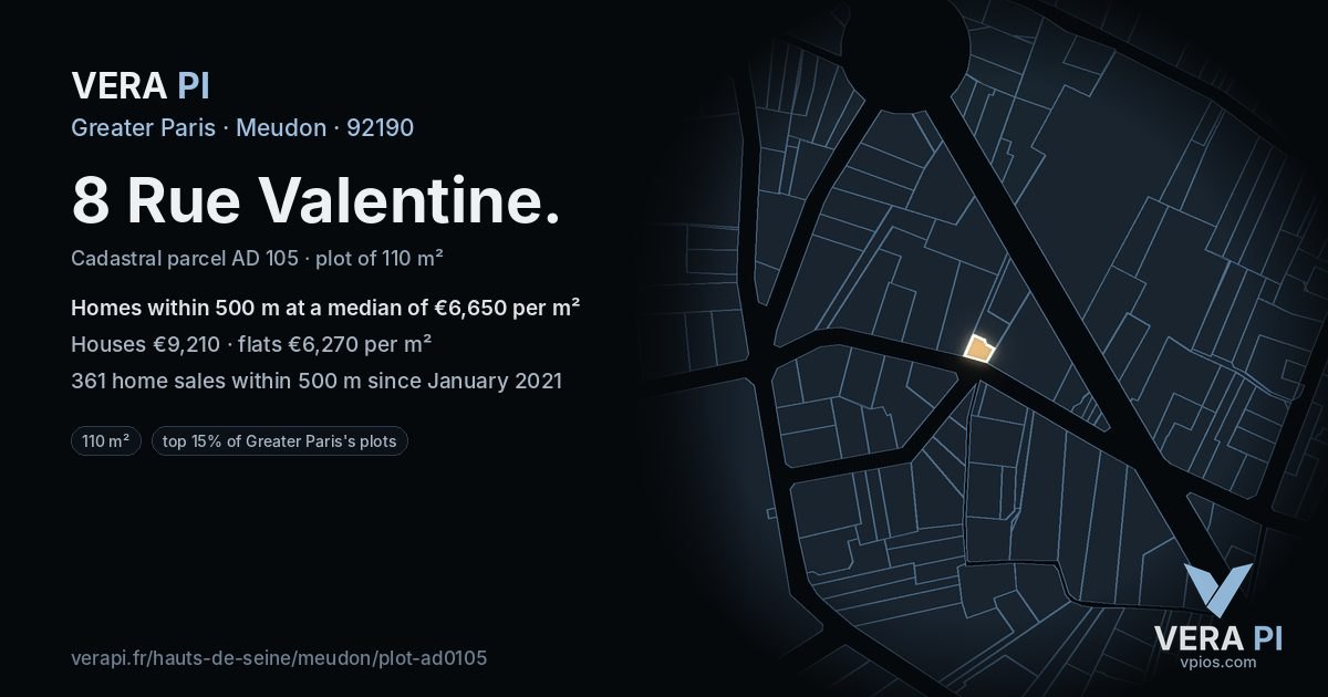 8 Rue Valentine, Meudon at night – the plot lit, the parcels around coloured by the prices near them