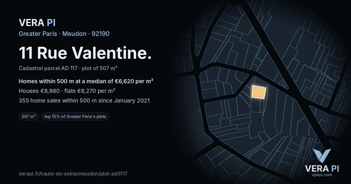 11 Rue Valentine, Meudon at night – the plot lit, the parcels around coloured by the prices near them