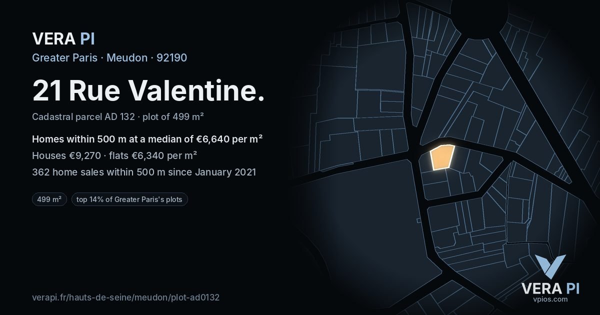 21 Rue Valentine, Meudon at night – the plot lit, the parcels around coloured by the prices near them