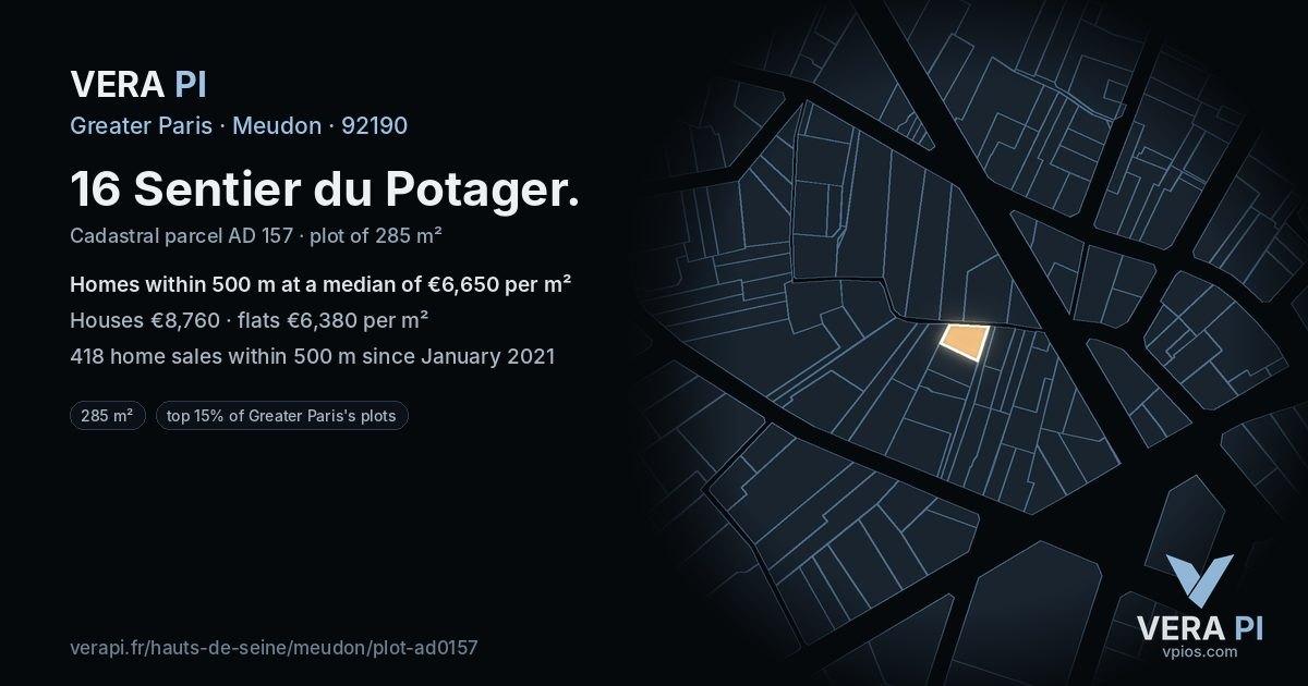 16 Sentier du Potager, Meudon at night – the plot lit, the parcels around coloured by the prices near them