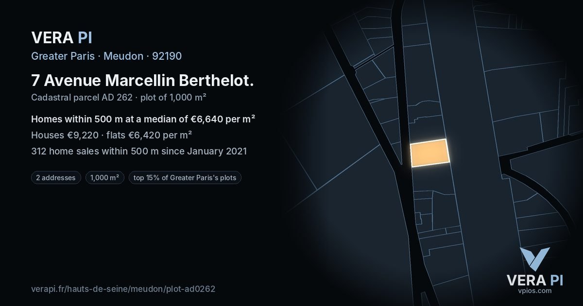 7 Avenue Marcellin Berthelot, Meudon at night – the plot lit, the parcels around coloured by the prices near them