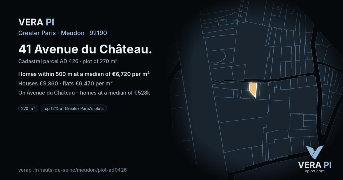 41 Avenue du Château, Meudon at night – the plot lit, the parcels around coloured by the prices near them
