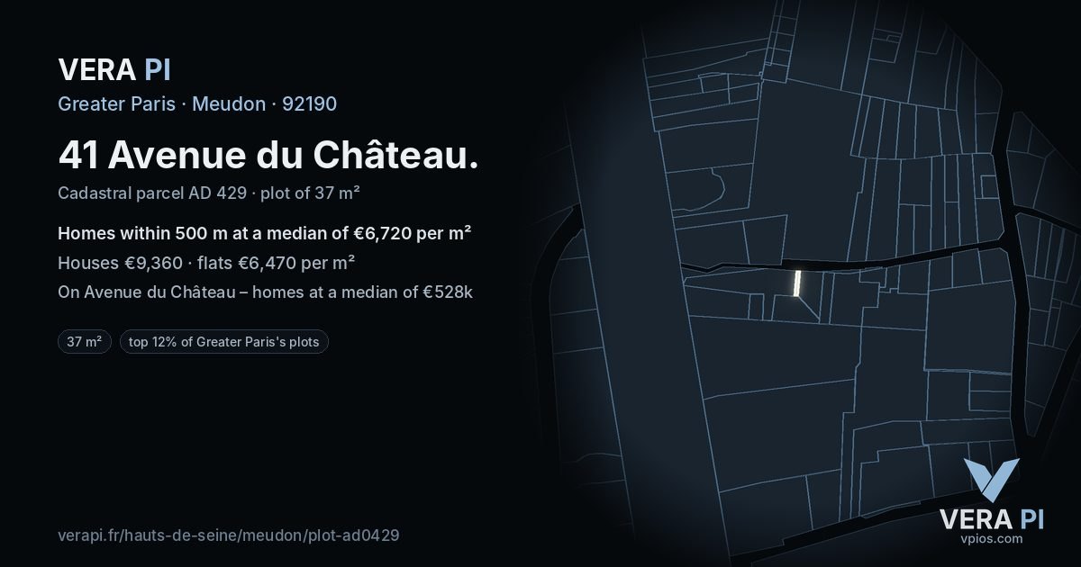 41 Avenue du Château, Meudon at night – the plot lit, the parcels around coloured by the prices near them