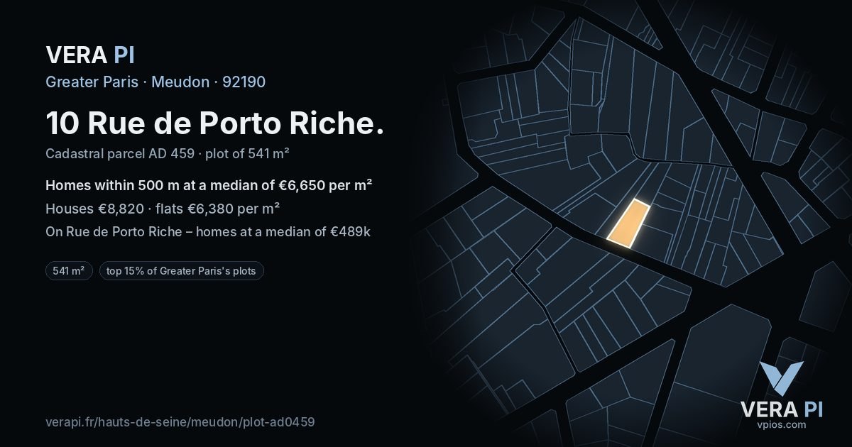 10 Rue de Porto Riche, Meudon at night – the plot lit, the parcels around coloured by the prices near them