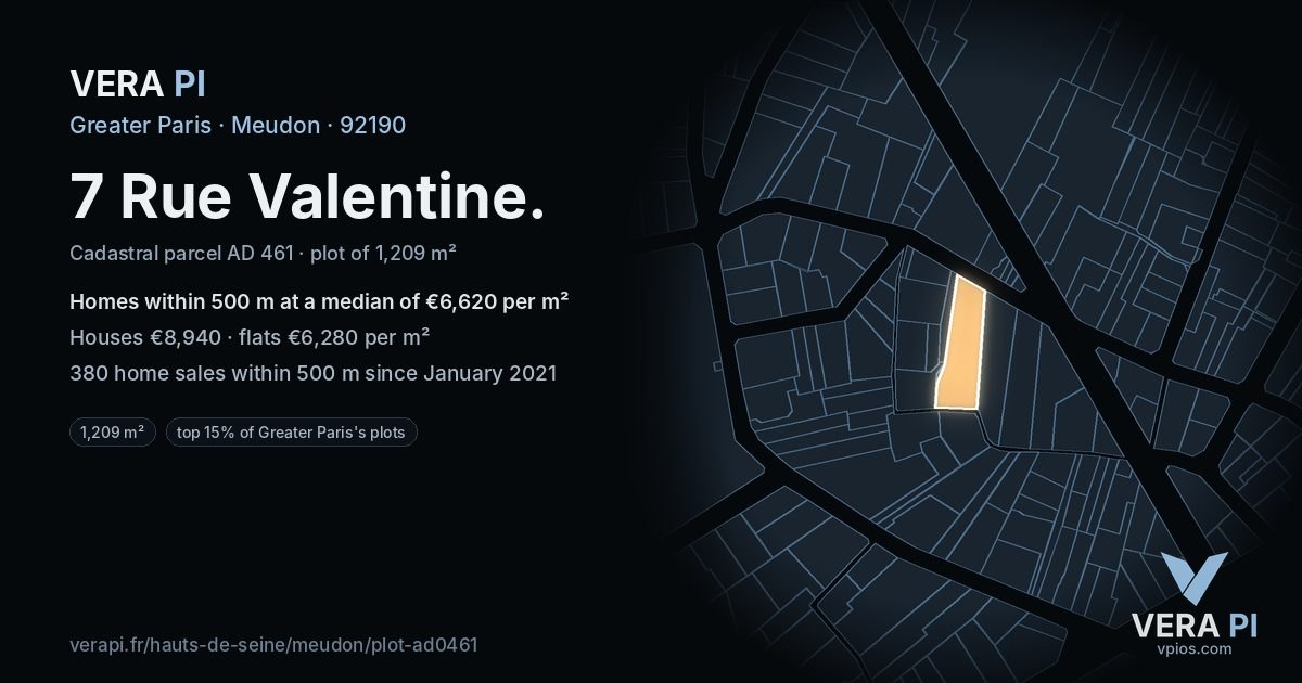 7 Rue Valentine, Meudon at night – the plot lit, the parcels around coloured by the prices near them