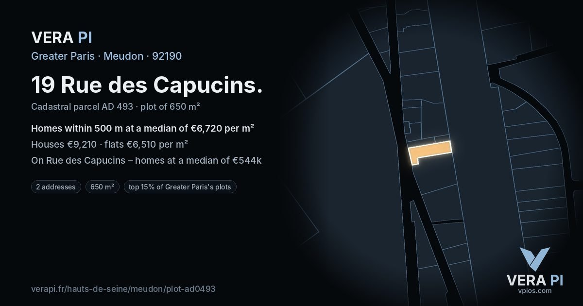 19 Rue des Capucins, Meudon at night – the plot lit, the parcels around coloured by the prices near them