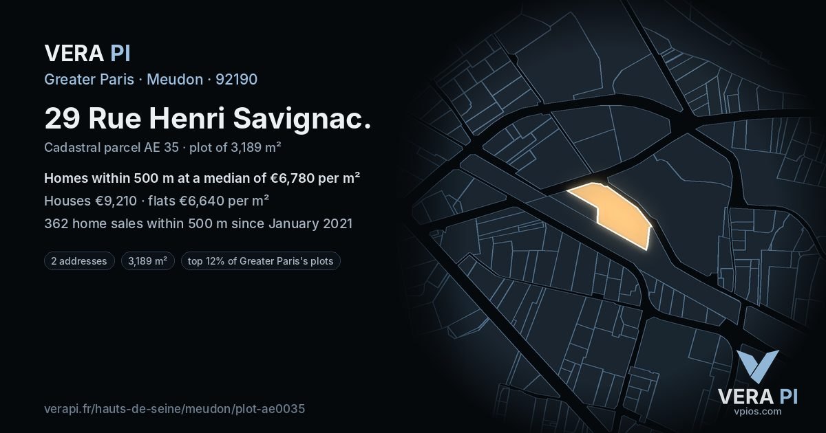 29 Rue Henri Savignac, Meudon at night – the plot lit, the parcels around coloured by the prices near them