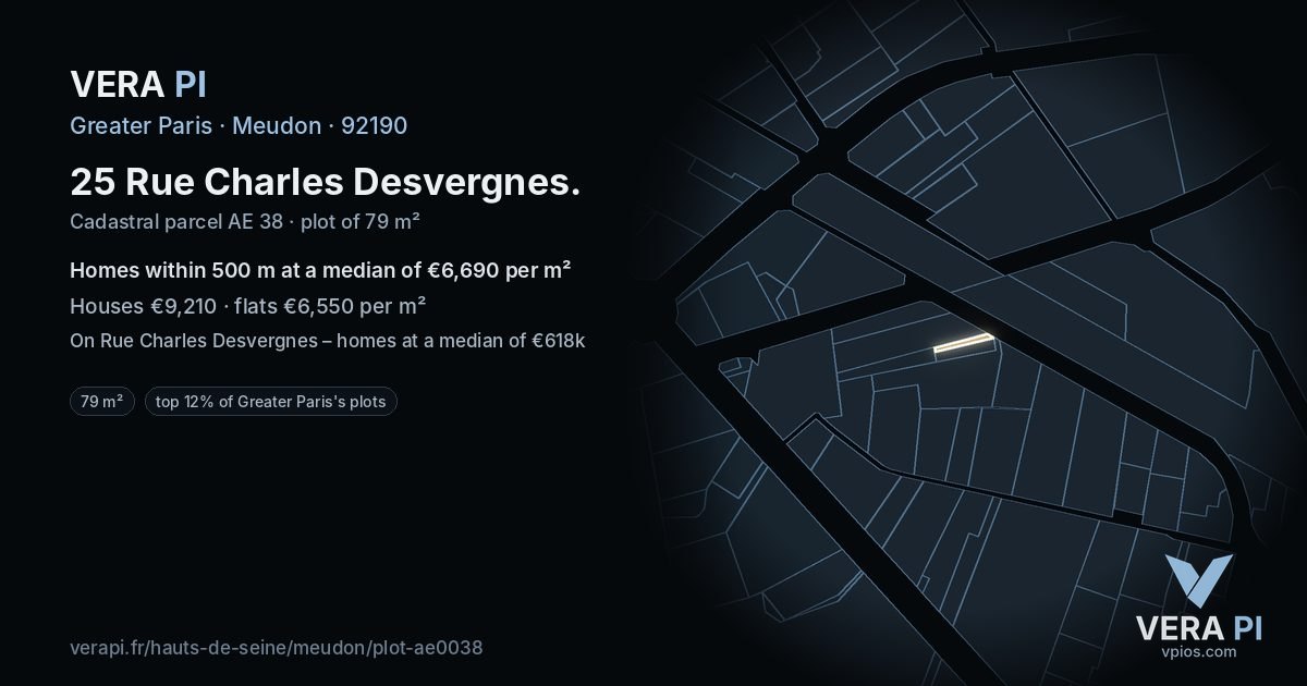 25 Rue Charles Desvergnes, Meudon at night – the plot lit, the parcels around coloured by the prices near them