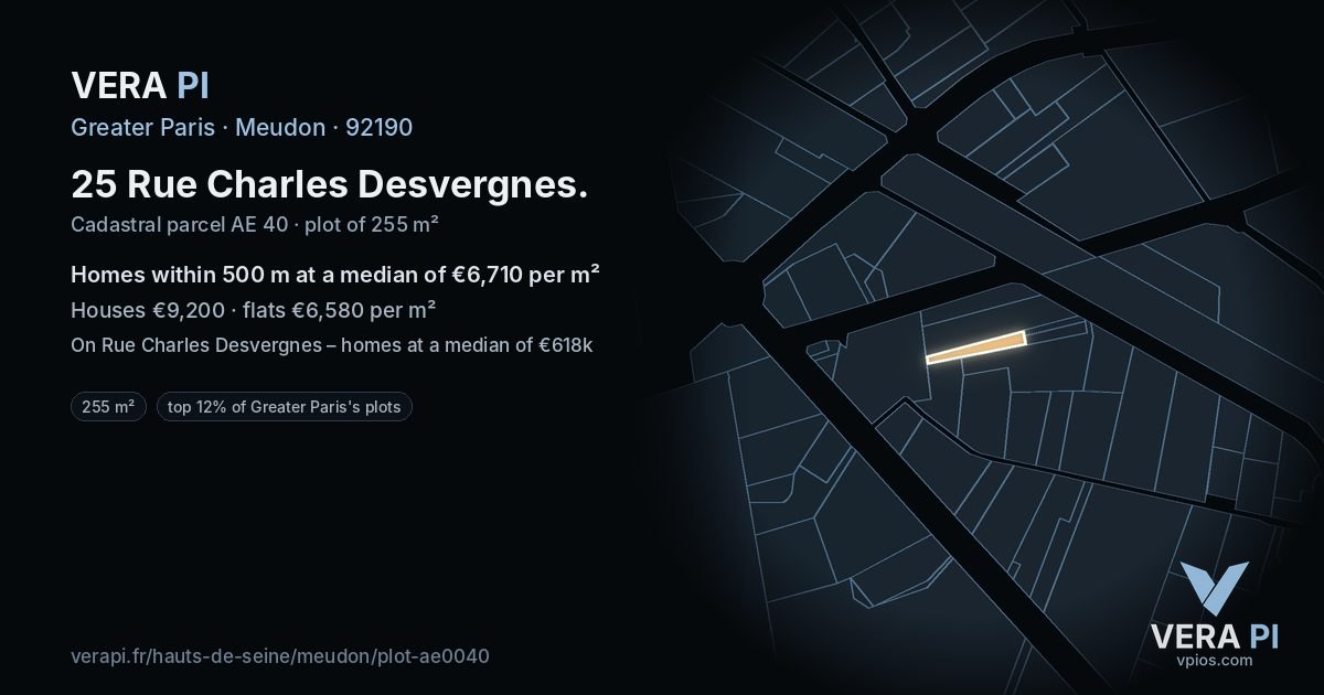 25 Rue Charles Desvergnes, Meudon at night – the plot lit, the parcels around coloured by the prices near them