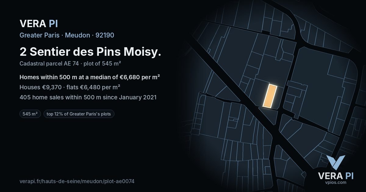 2 Sentier des Pins Moisy, Meudon at night – the plot lit, the parcels around coloured by the prices near them