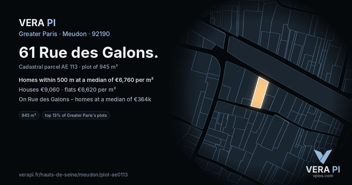 61 Rue des Galons, Meudon at night – the plot lit, the parcels around coloured by the prices near them
