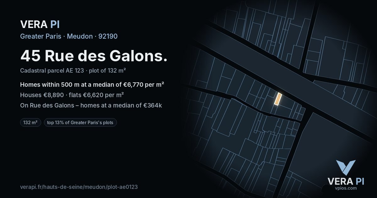 45 Rue des Galons, Meudon at night – the plot lit, the parcels around coloured by the prices near them
