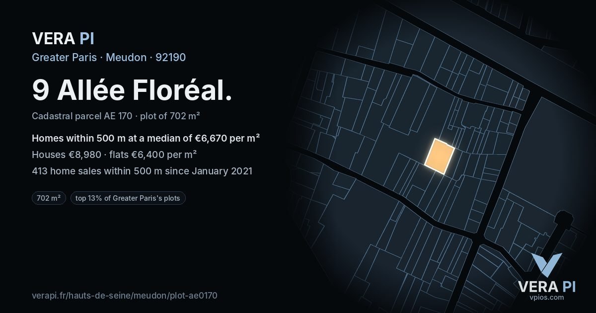 9 Allée Floréal, Meudon at night – the plot lit, the parcels around coloured by the prices near them