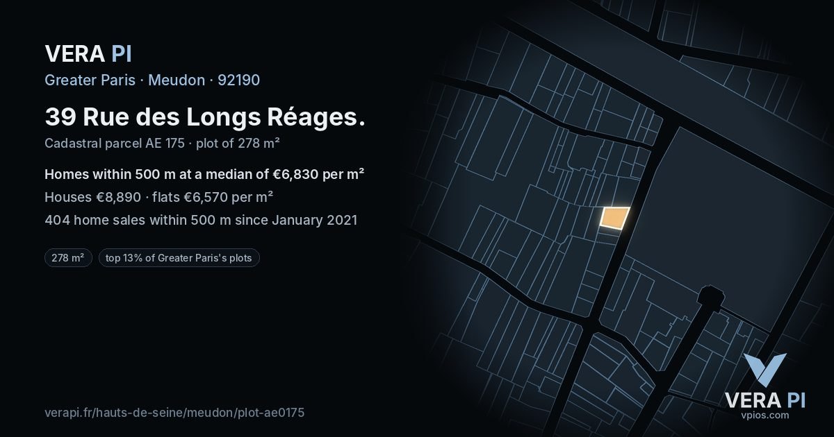 39 Rue des Longs Réages, Meudon at night – the plot lit, the parcels around coloured by the prices near them