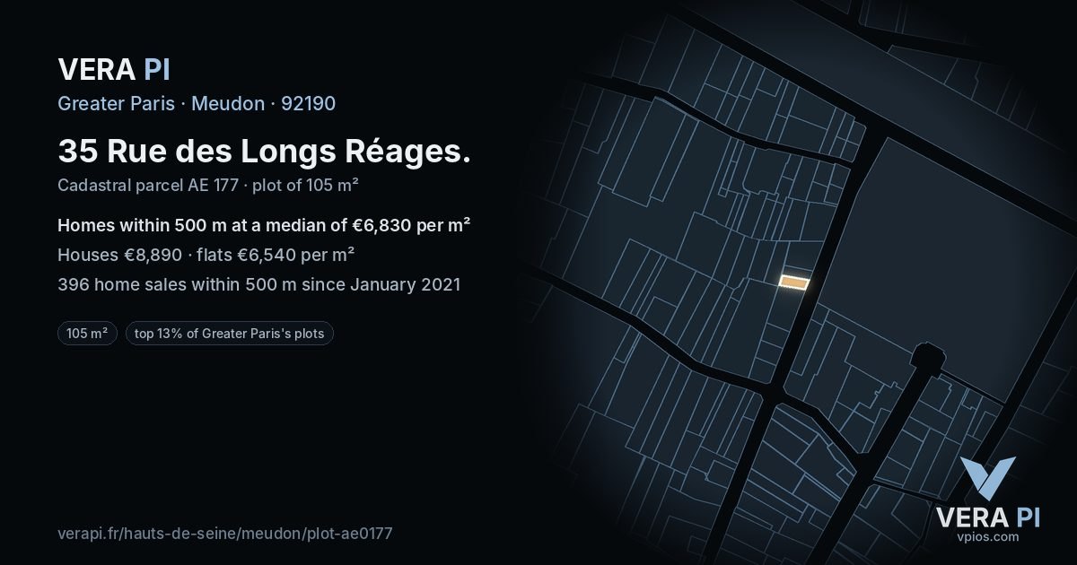 35 Rue des Longs Réages, Meudon at night – the plot lit, the parcels around coloured by the prices near them