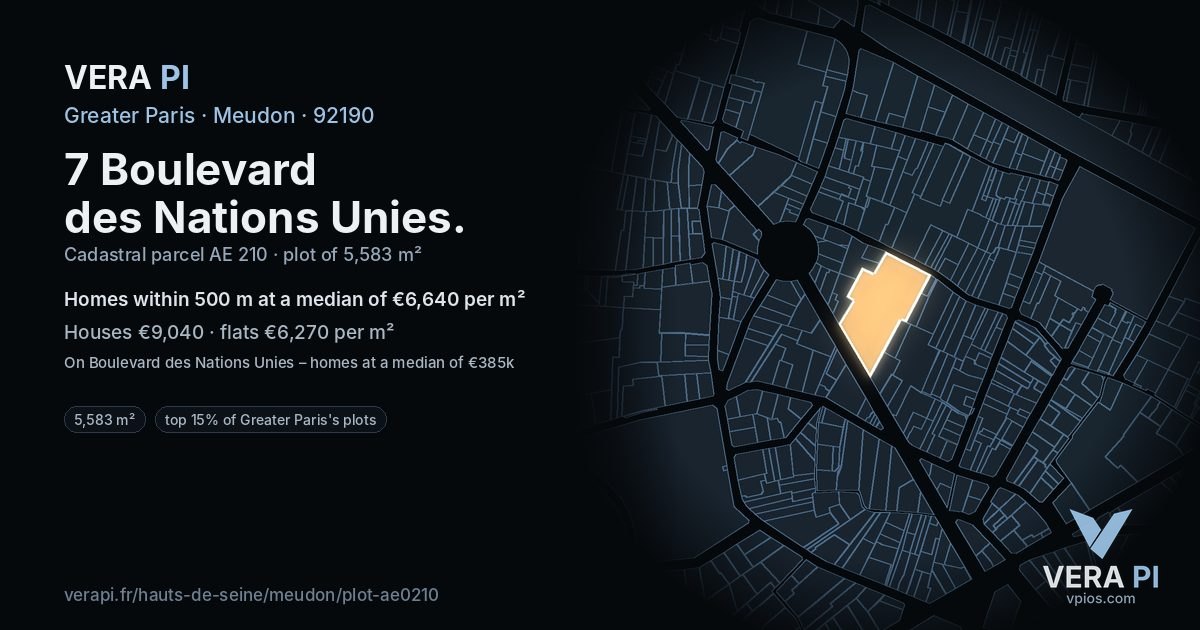 7 Boulevard des Nations Unies, Meudon at night – the plot lit, the parcels around coloured by the prices near them
