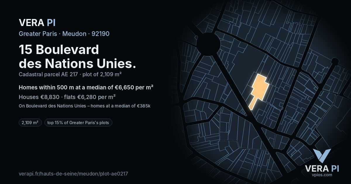 15 Boulevard des Nations Unies, Meudon at night – the plot lit, the parcels around coloured by the prices near them