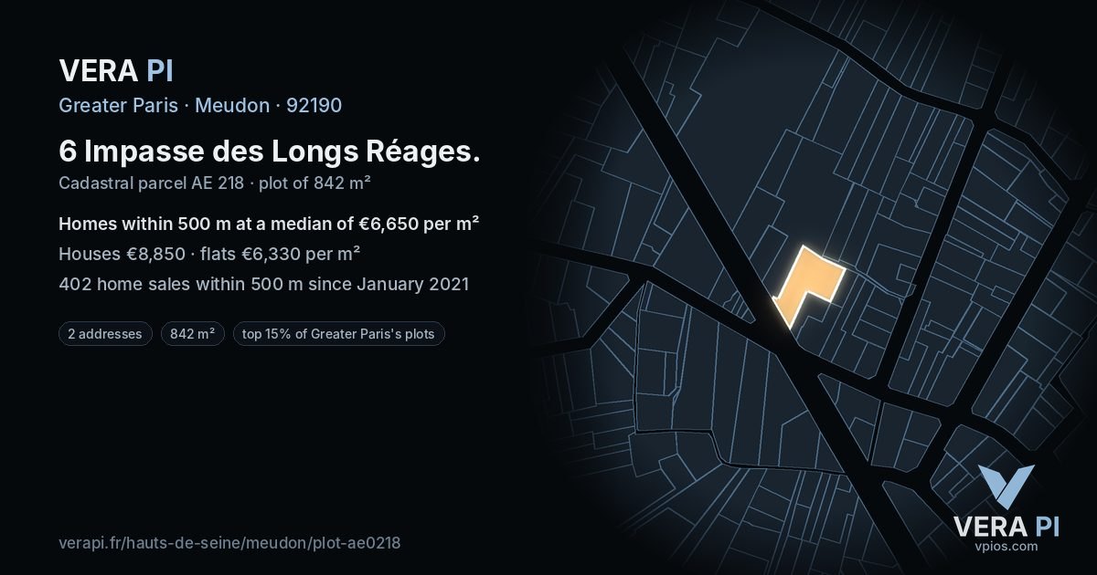6 Impasse des Longs Réages, Meudon at night – the plot lit, the parcels around coloured by the prices near them