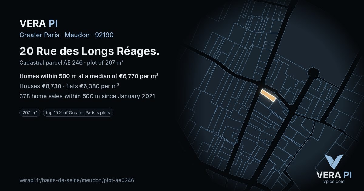 20 Rue des Longs Réages, Meudon at night – the plot lit, the parcels around coloured by the prices near them