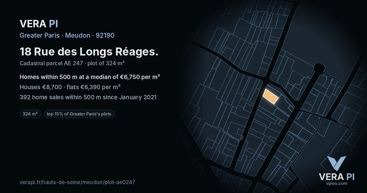 18 Rue des Longs Réages, Meudon at night – the plot lit, the parcels around coloured by the prices near them