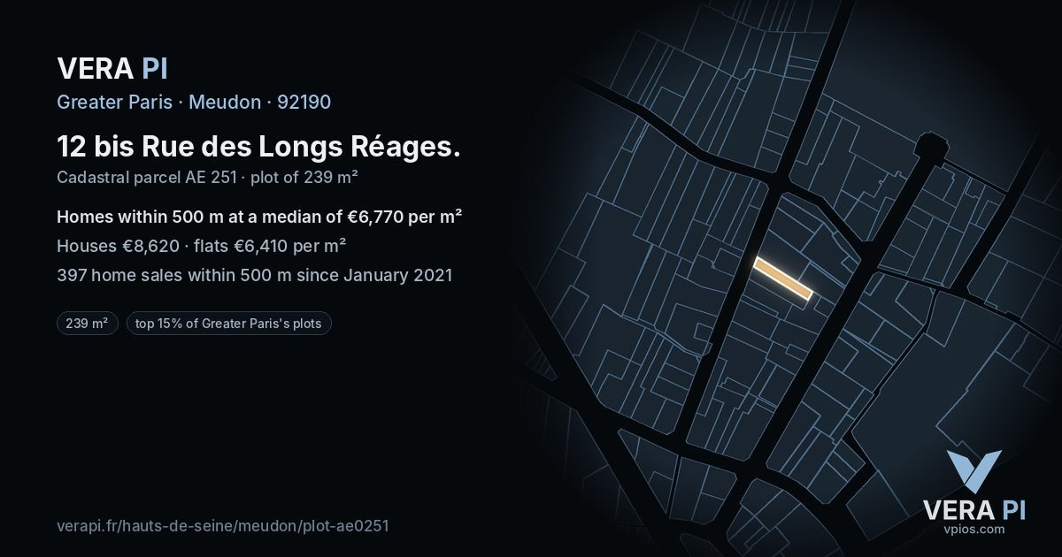 12 bis Rue des Longs Réages, Meudon at night – the plot lit, the parcels around coloured by the prices near them