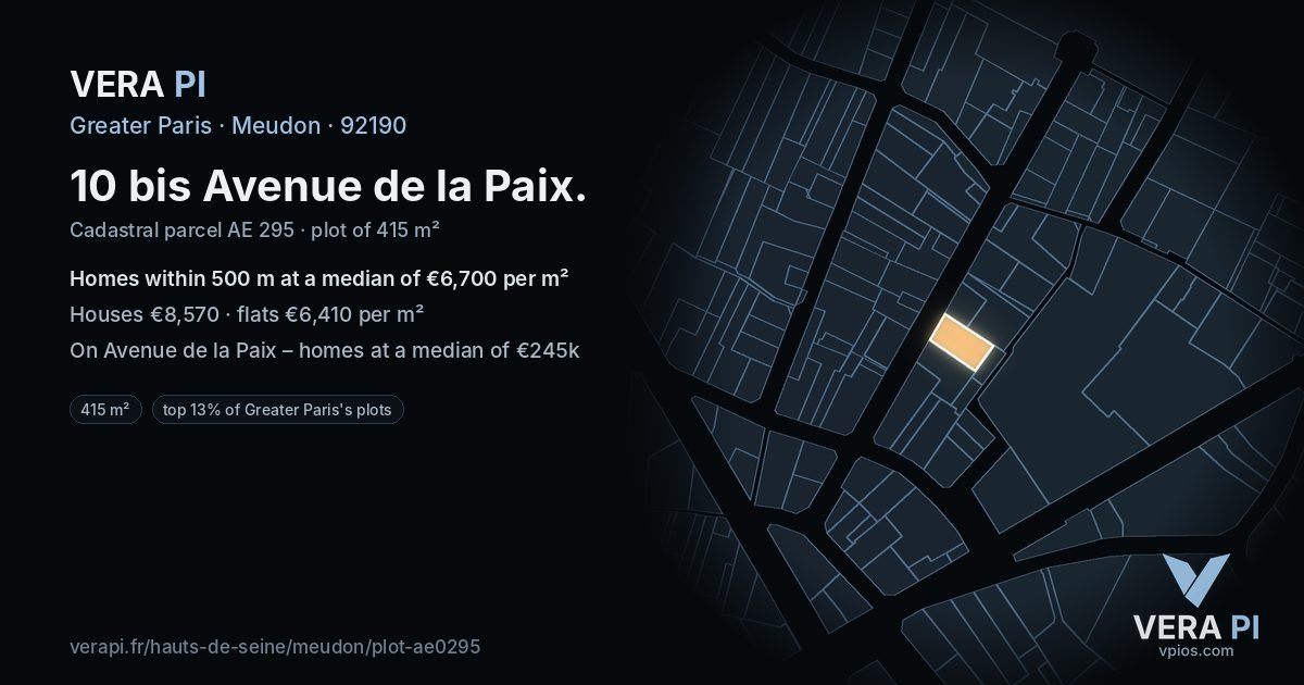 10 bis Avenue de la Paix, Meudon at night – the plot lit, the parcels around coloured by the prices near them