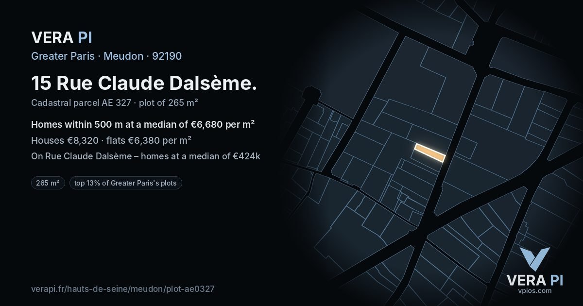 15 Rue Claude Dalsème, Meudon at night – the plot lit, the parcels around coloured by the prices near them