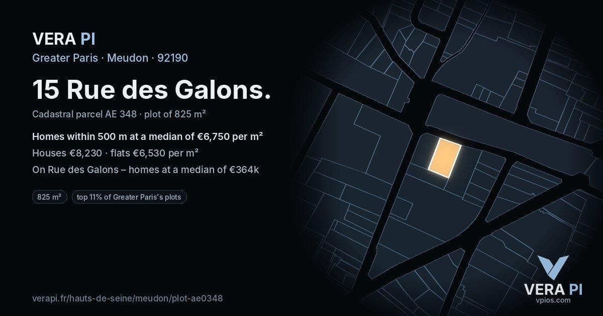 15 Rue des Galons, Meudon at night – the plot lit, the parcels around coloured by the prices near them
