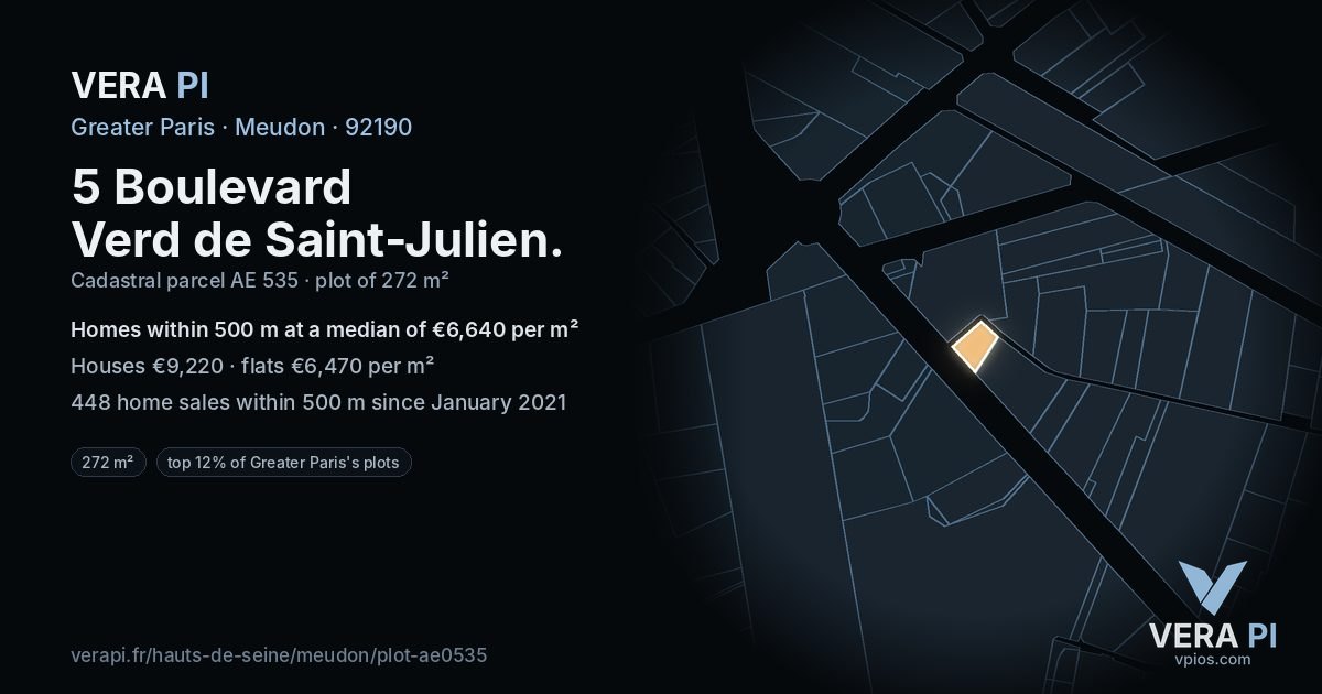 5 Boulevard Verd de Saint-Julien, Meudon at night – the plot lit, the parcels around coloured by the prices near them