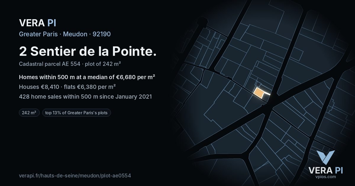 2 Sentier de la Pointe, Meudon at night – the plot lit, the parcels around coloured by the prices near them