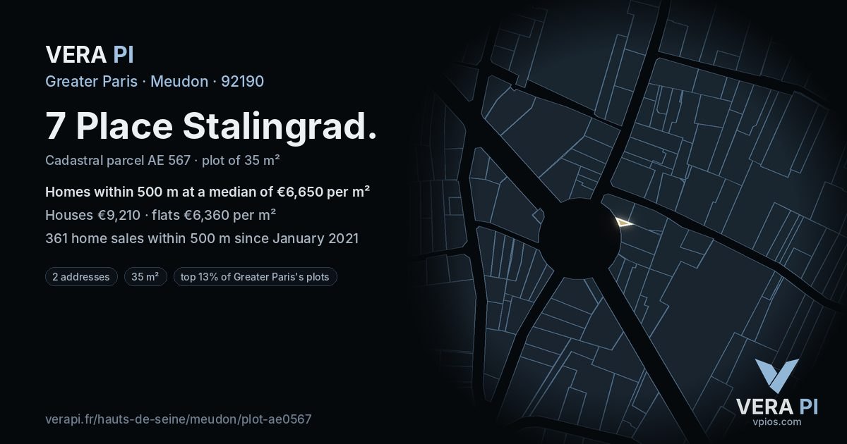 7 Place Stalingrad, Meudon at night – the plot lit, the parcels around coloured by the prices near them