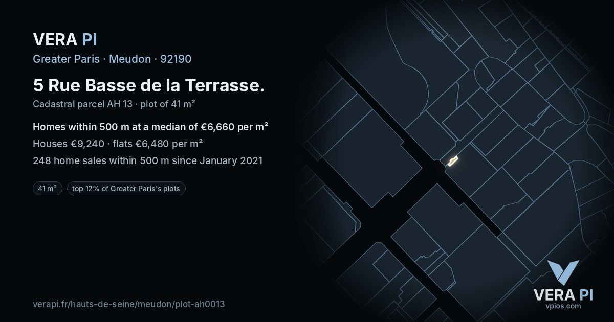 5 Rue Basse de la Terrasse, Meudon at night – the plot lit, the parcels around coloured by the prices near them