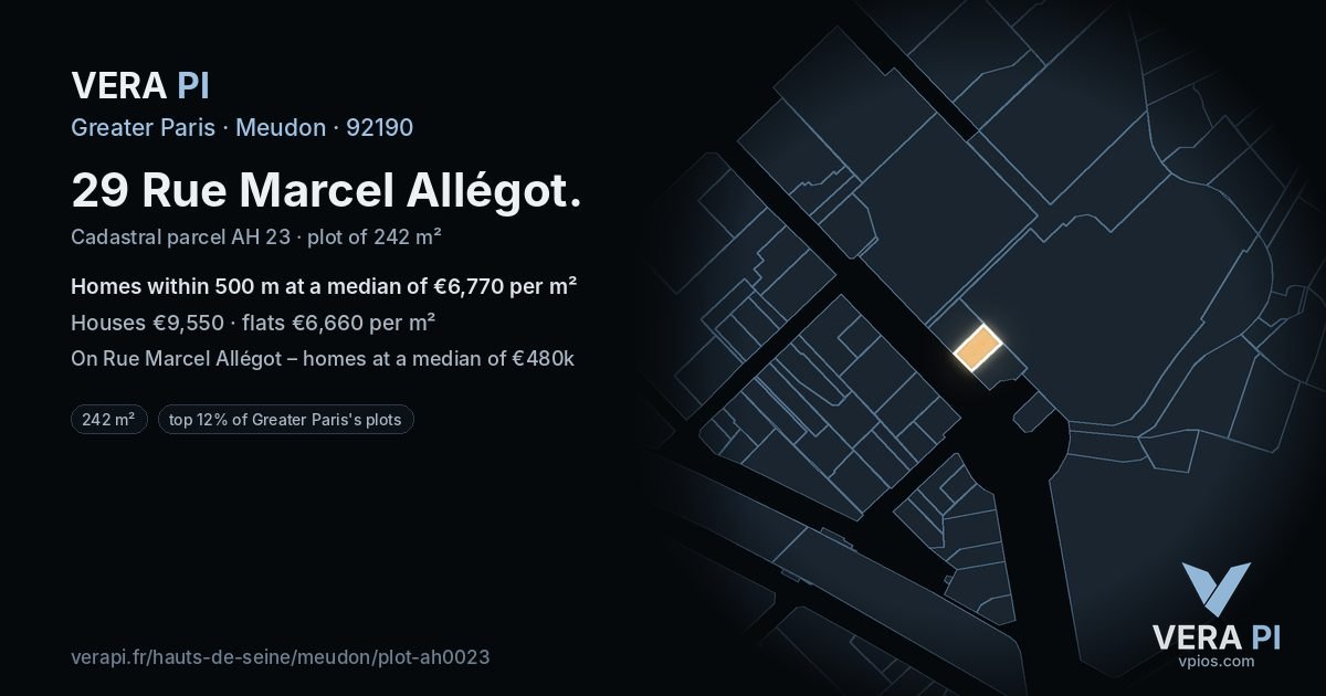 29 Rue Marcel Allégot, Meudon at night – the plot lit, the parcels around coloured by the prices near them