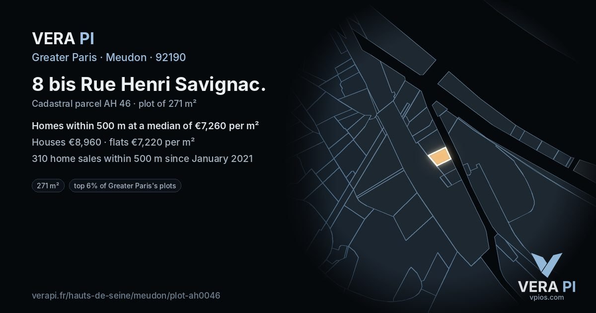 8 bis Rue Henri Savignac, Meudon at night – the plot lit, the parcels around coloured by the prices near them