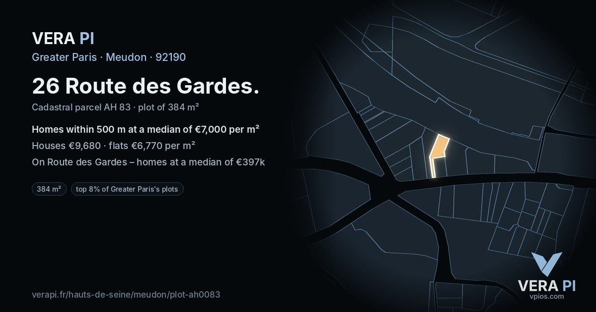 26 Route des Gardes, Meudon at night – the plot lit, the parcels around coloured by the prices near them