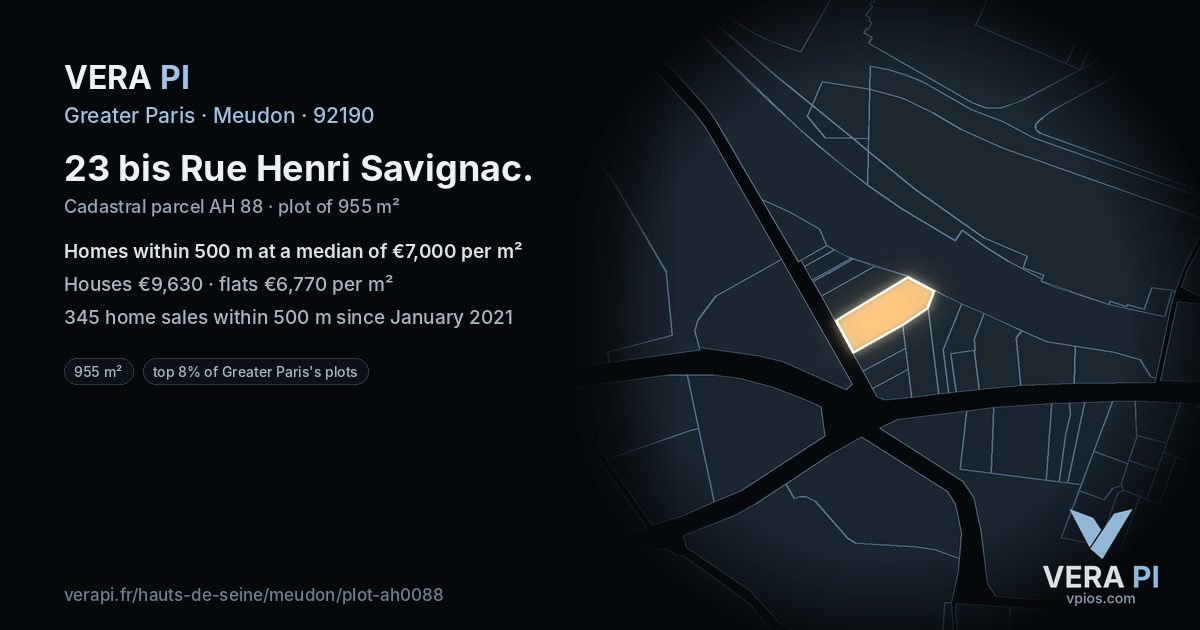 23 bis Rue Henri Savignac, Meudon at night – the plot lit, the parcels around coloured by the prices near them