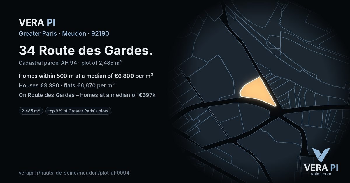 34 Route des Gardes, Meudon at night – the plot lit, the parcels around coloured by the prices near them