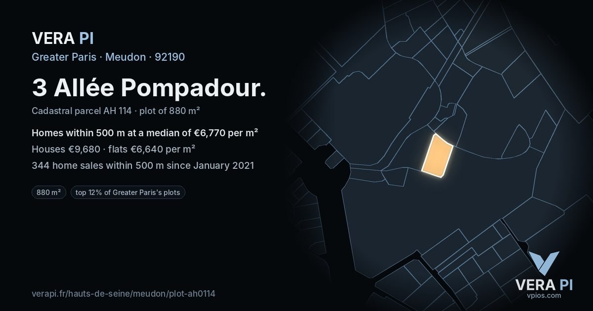 3 Allée Pompadour, Meudon at night – the plot lit, the parcels around coloured by the prices near them