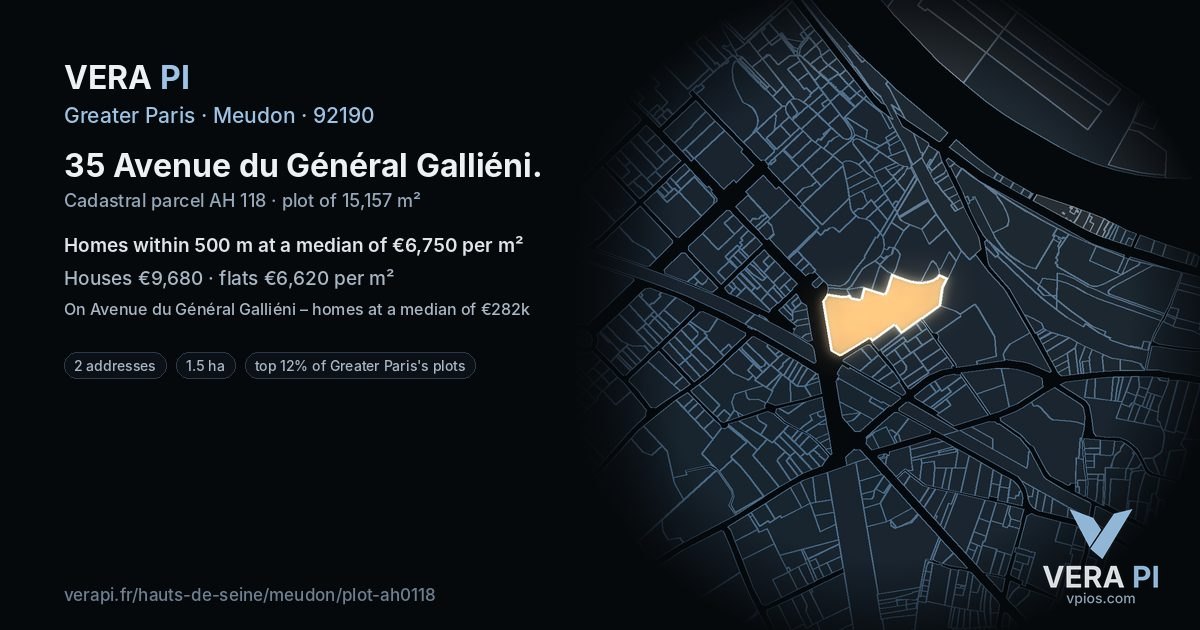 35 Avenue du Général Galliéni, Meudon at night – the plot lit, the parcels around coloured by the prices near them
