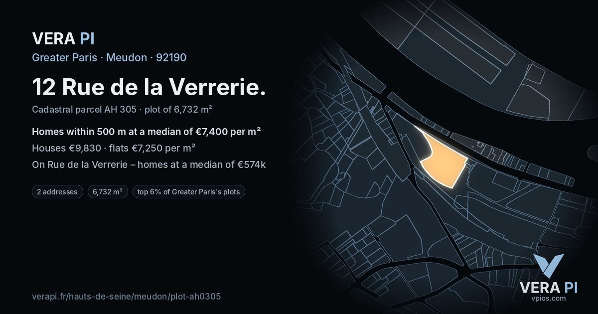 12 Rue de la Verrerie, Meudon at night – the plot lit, the parcels around coloured by the prices near them