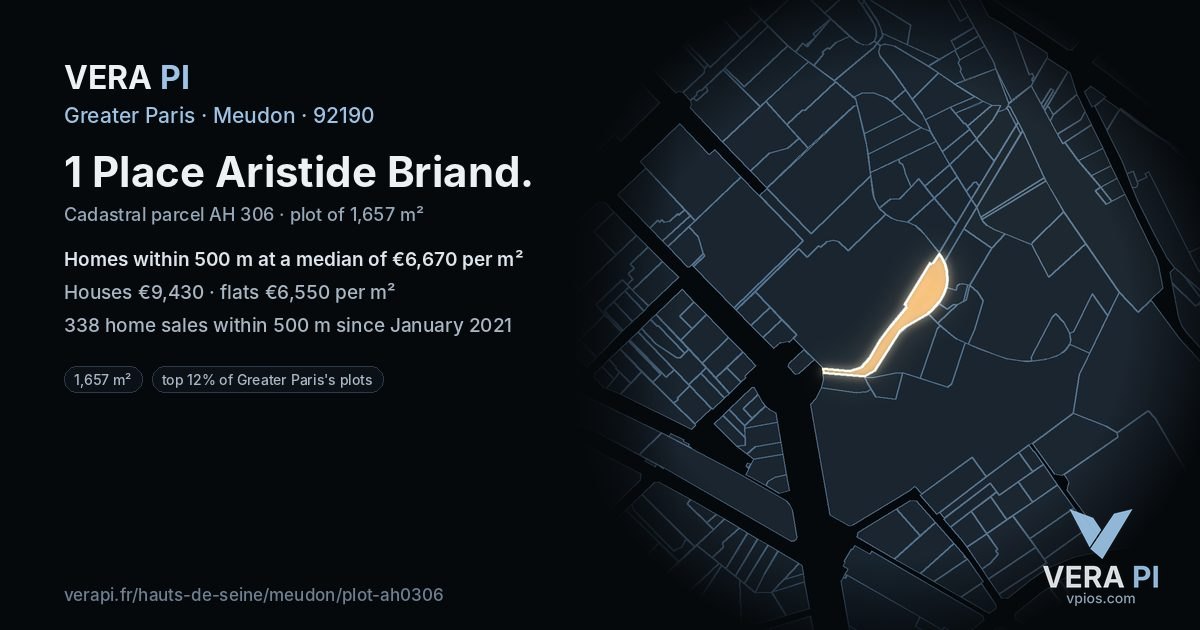 1 Place Aristide Briand, Meudon at night – the plot lit, the parcels around coloured by the prices near them