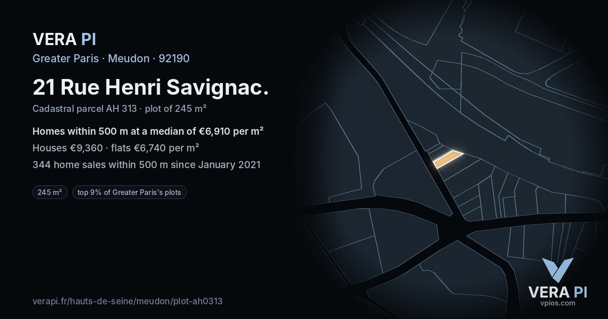 21 Rue Henri Savignac, Meudon at night – the plot lit, the parcels around coloured by the prices near them