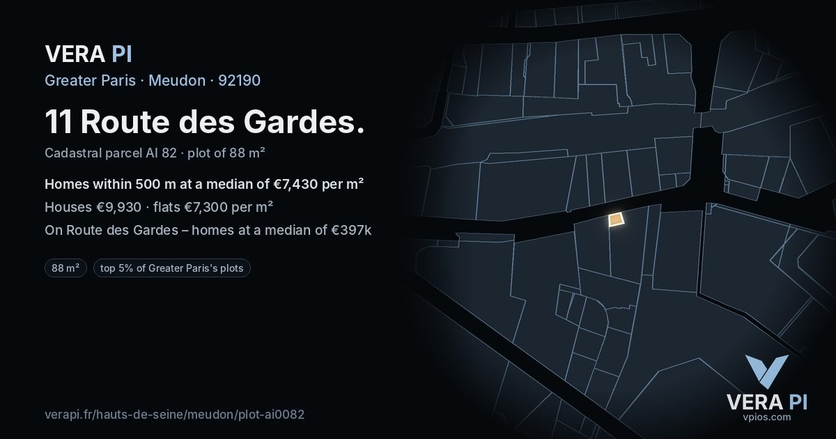 11 Route des Gardes, Meudon at night – the plot lit, the parcels around coloured by the prices near them