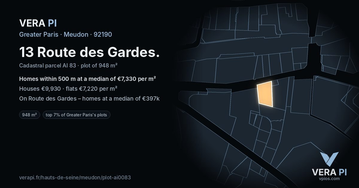 13 Route des Gardes, Meudon at night – the plot lit, the parcels around coloured by the prices near them