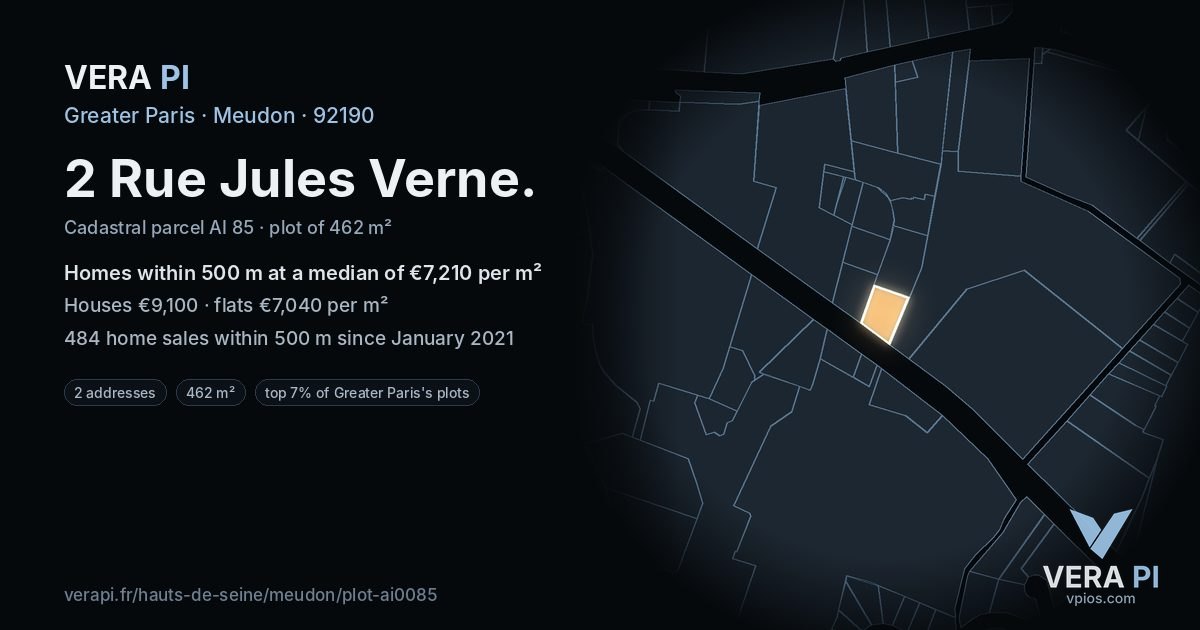 2 Rue Jules Verne, Meudon at night – the plot lit, the parcels around coloured by the prices near them
